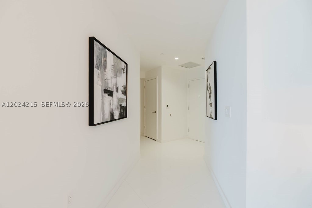 PARAMOUNT MIAMI WORLDCENT - Residential