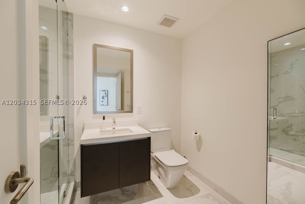 PARAMOUNT MIAMI WORLDCENT - Residential
