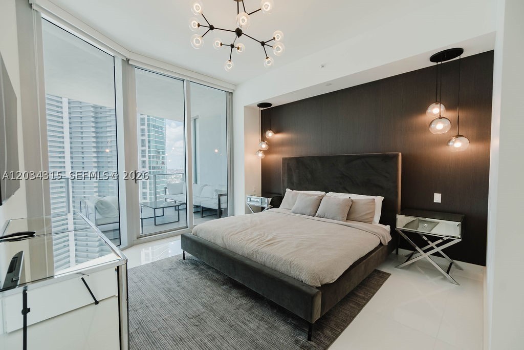 PARAMOUNT MIAMI WORLDCENT - Residential