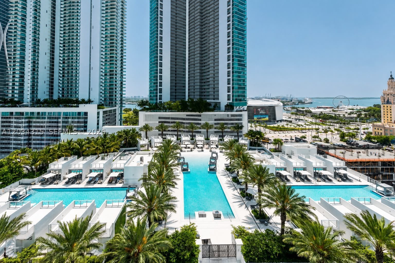 PARAMOUNT MIAMI WORLDCENT - Residential