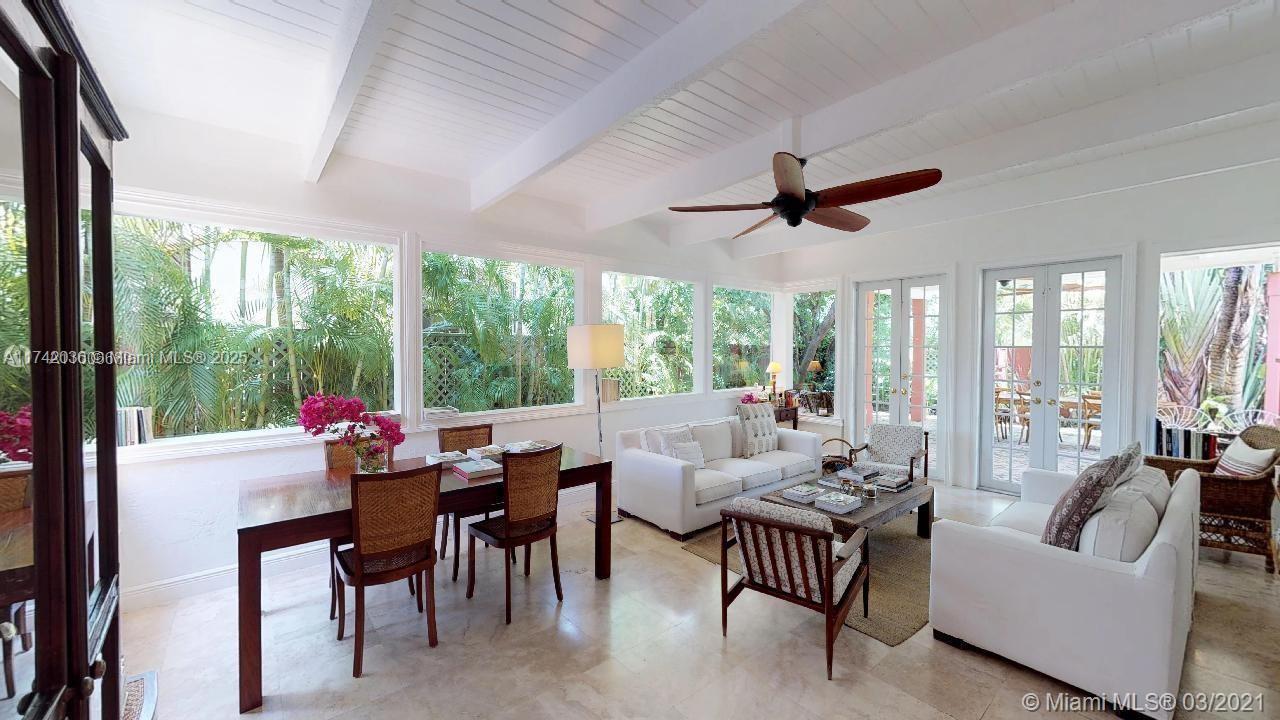 TROPICAL ISLE HOMES SUB 4 - Residential