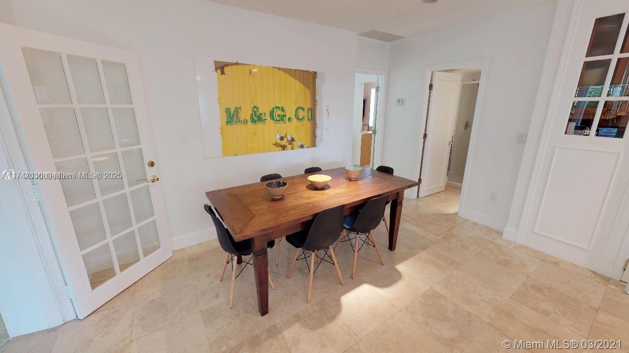 TROPICAL ISLE HOMES SUB 4 - Residential