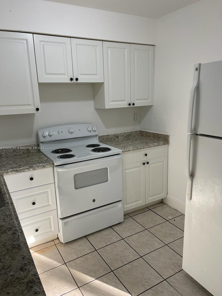 MONROE HEIGHTS - Residential Lease