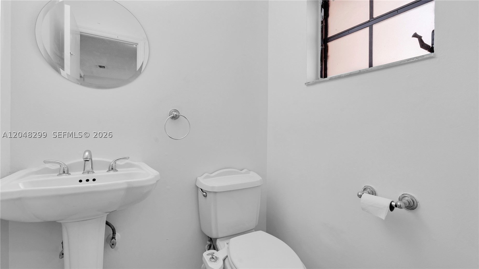 INGLEWOOD TOWNHOMES CONDO - Residential Lease