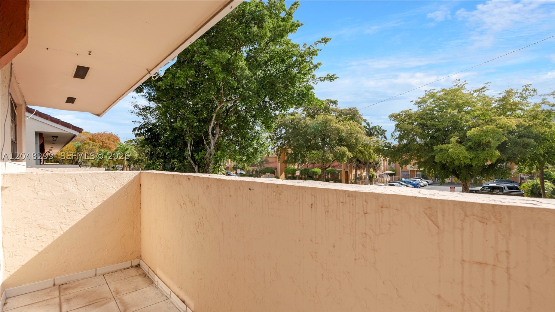 INGLEWOOD TOWNHOMES CONDO - Residential Lease