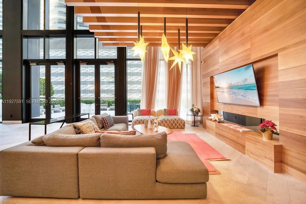 1010 BRICKELL CONDO - Residential Lease