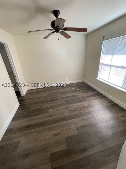 PALM LAKE CONDO - Residential Lease