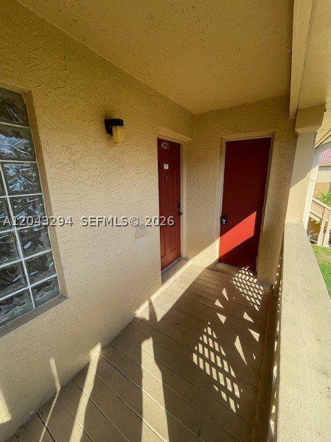 PALM LAKE CONDO - Residential Lease