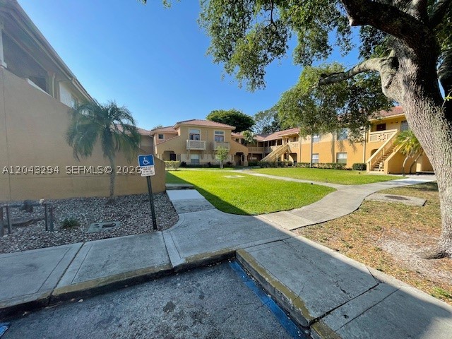PALM LAKE CONDO - Residential Lease