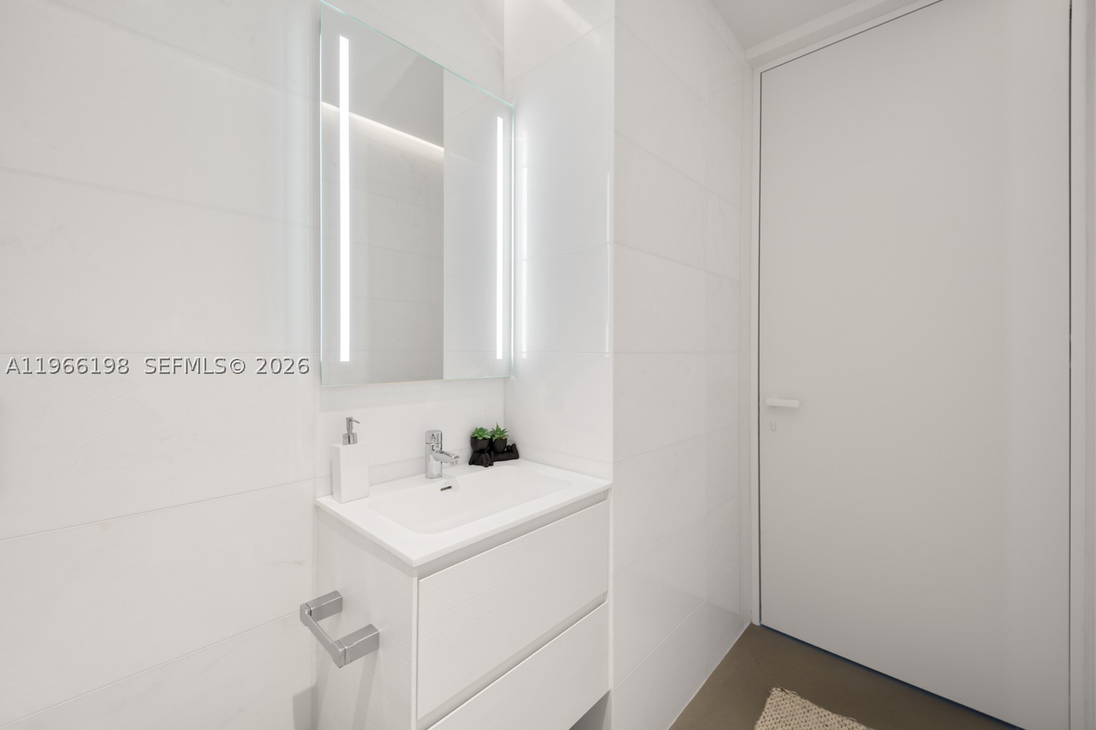 2000 OCEAN CONDO - Residential