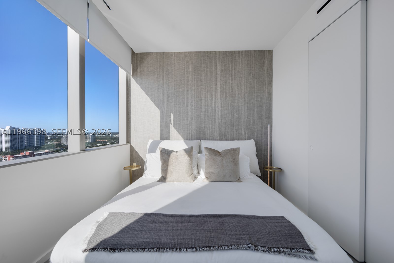 2000 OCEAN CONDO - Residential