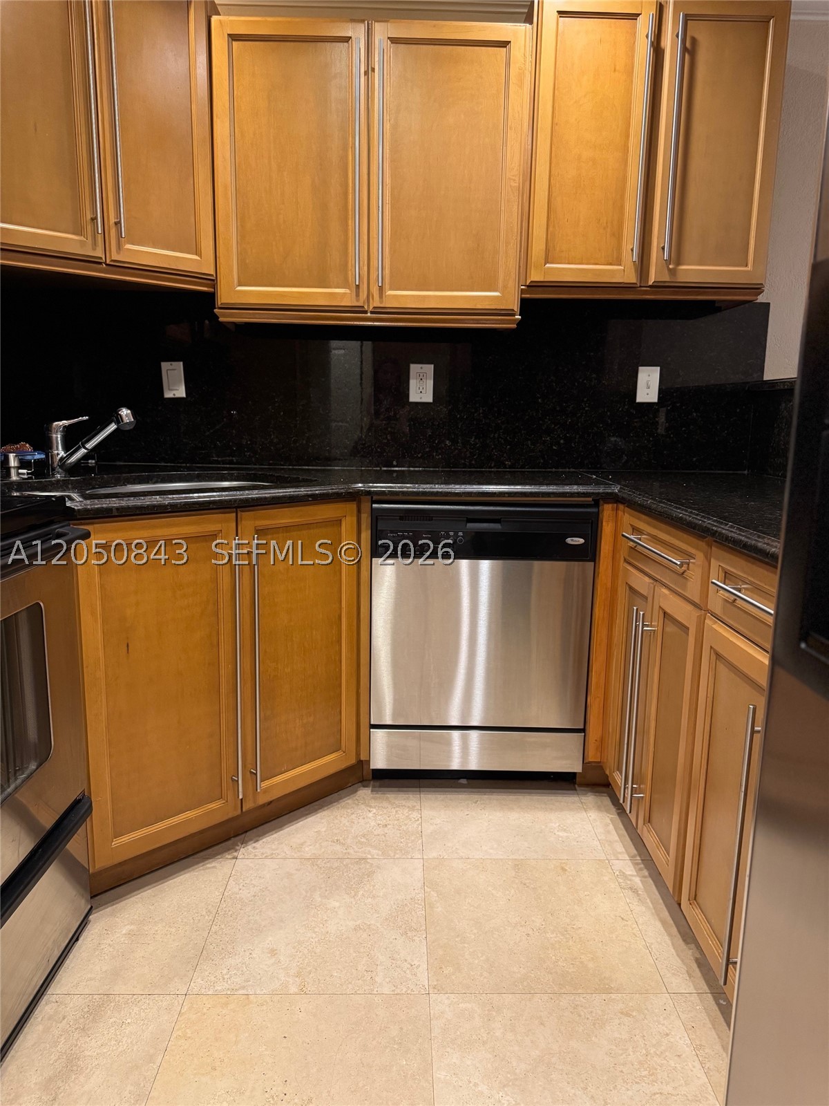 WISPERWOOD VILLAGE CONDO - Residential Lease
