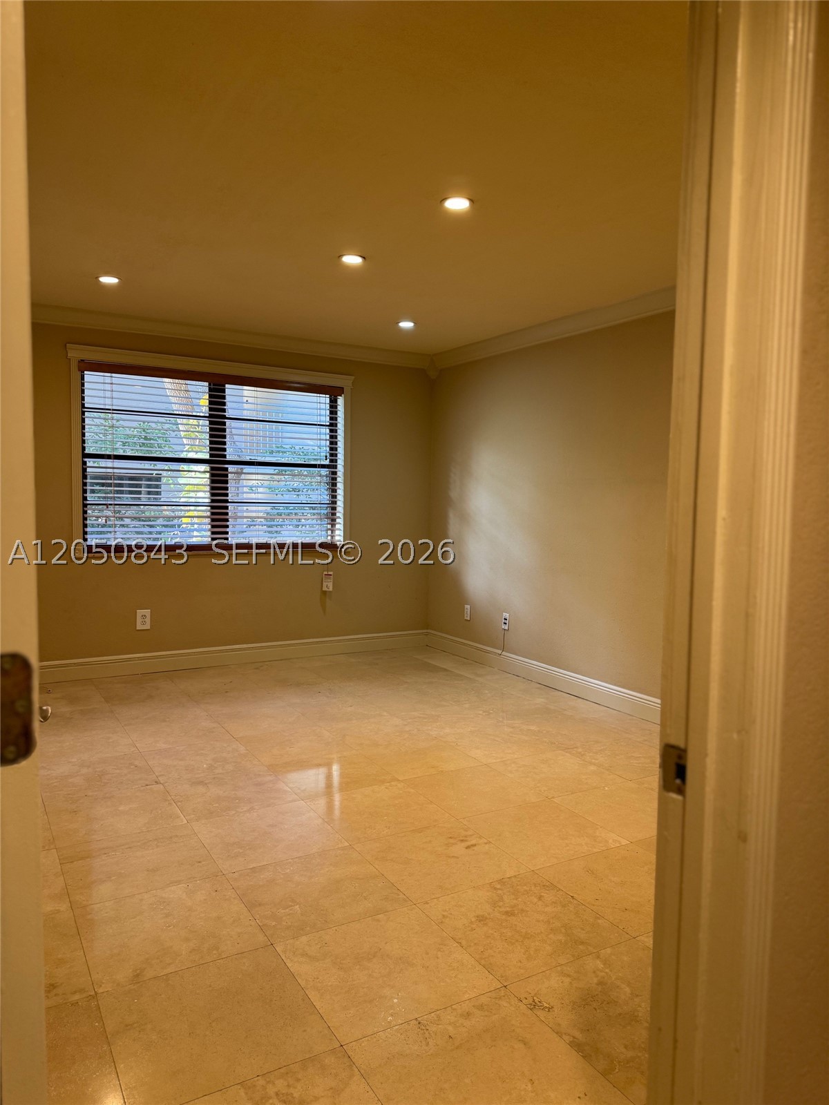 WISPERWOOD VILLAGE CONDO - Residential Lease