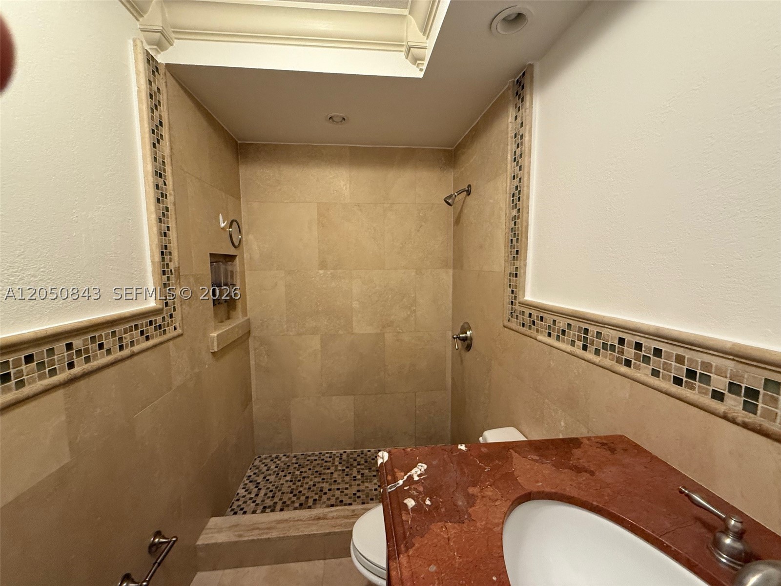 WISPERWOOD VILLAGE CONDO - Residential Lease