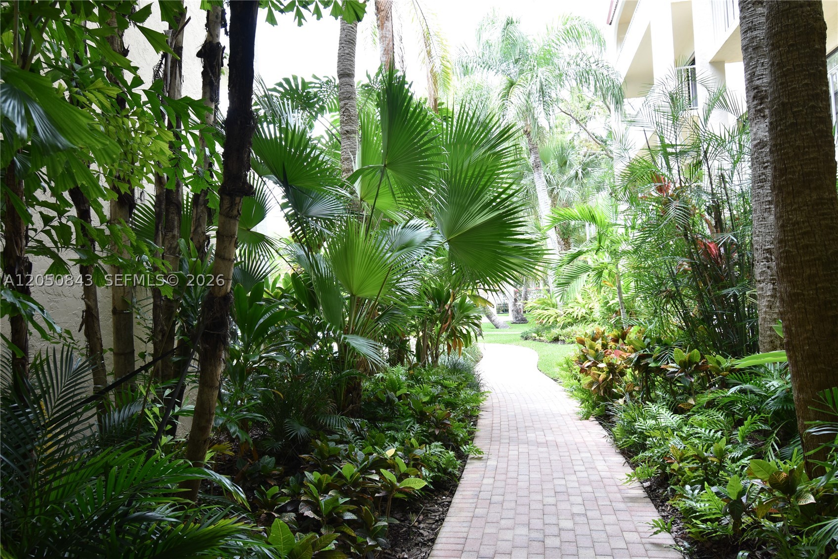 WISPERWOOD VILLAGE CONDO - Residential Lease
