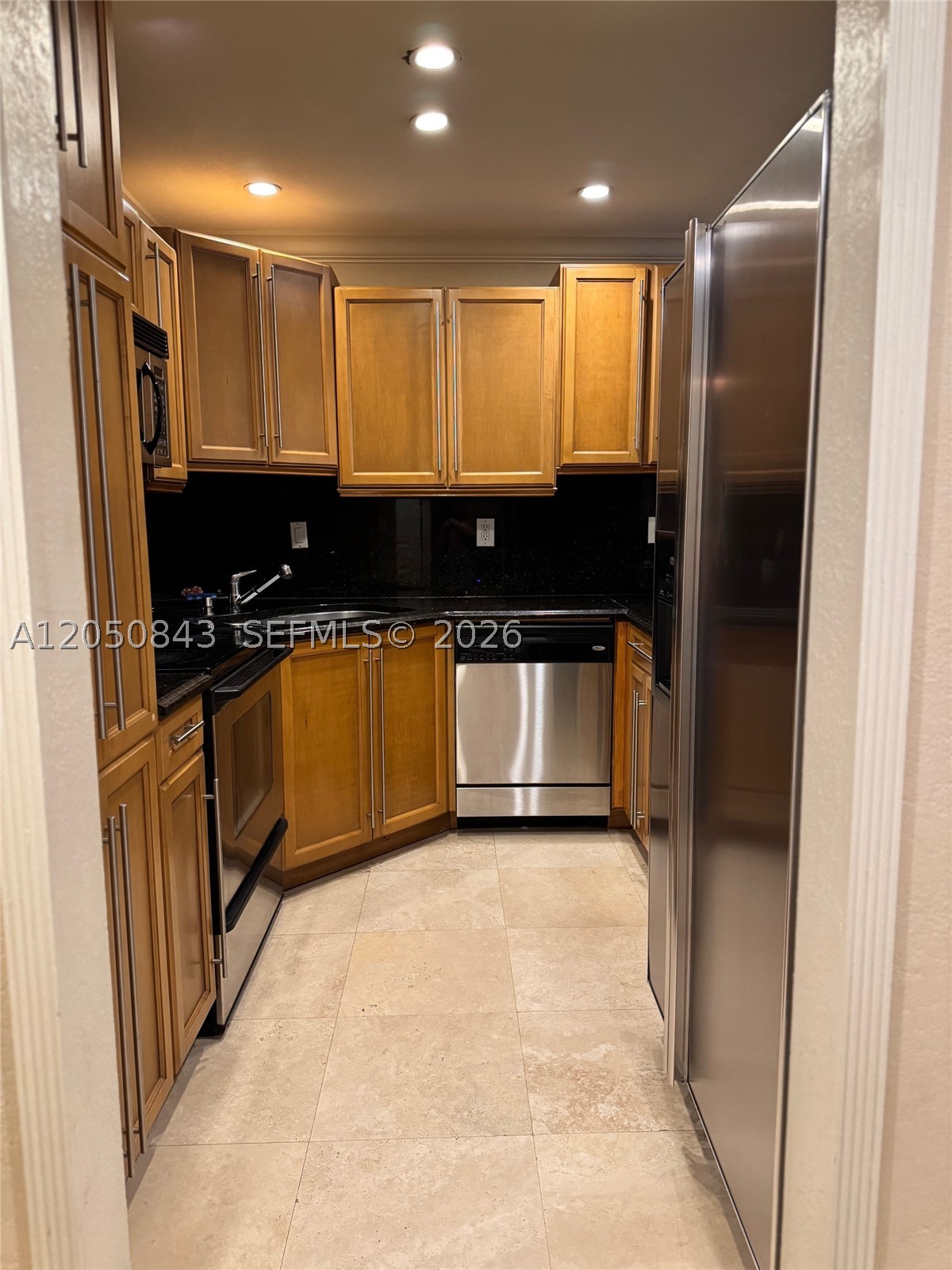 WISPERWOOD VILLAGE CONDO - Residential Lease