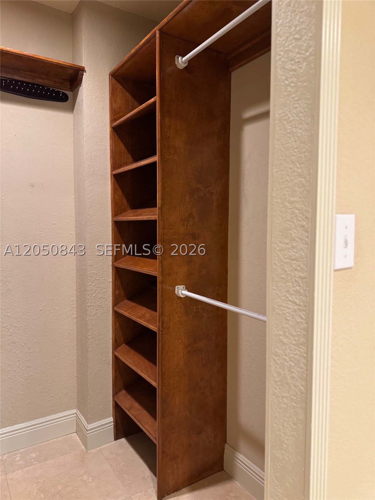 WISPERWOOD VILLAGE CONDO - Residential Lease