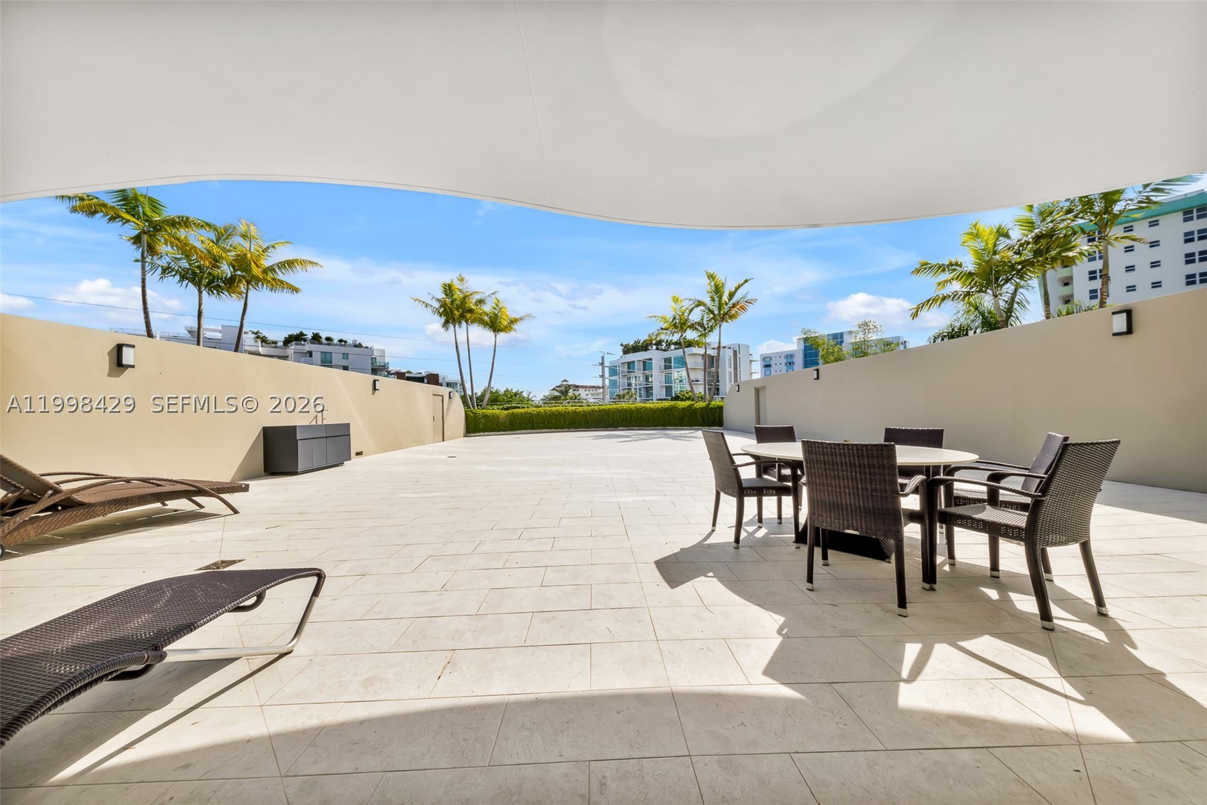 Onda Condo - Residential