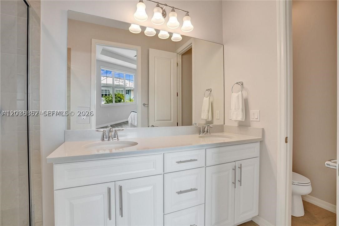 HILLCREST COUNTRY CLUB SO - Residential Lease