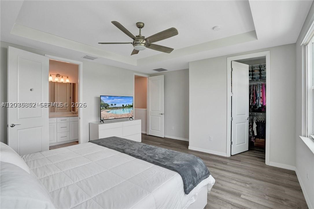 HILLCREST COUNTRY CLUB SO - Residential Lease