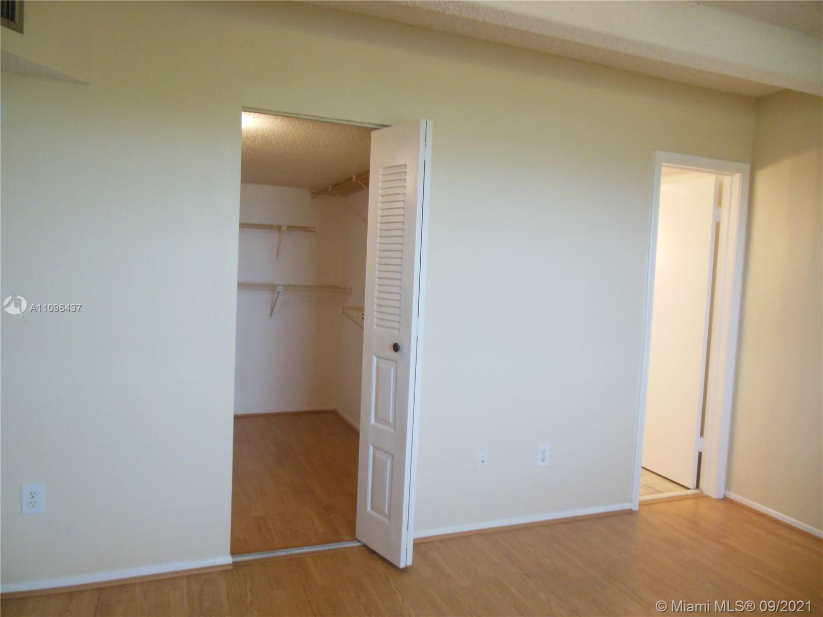 BOCA ENTRADA - Residential Lease
