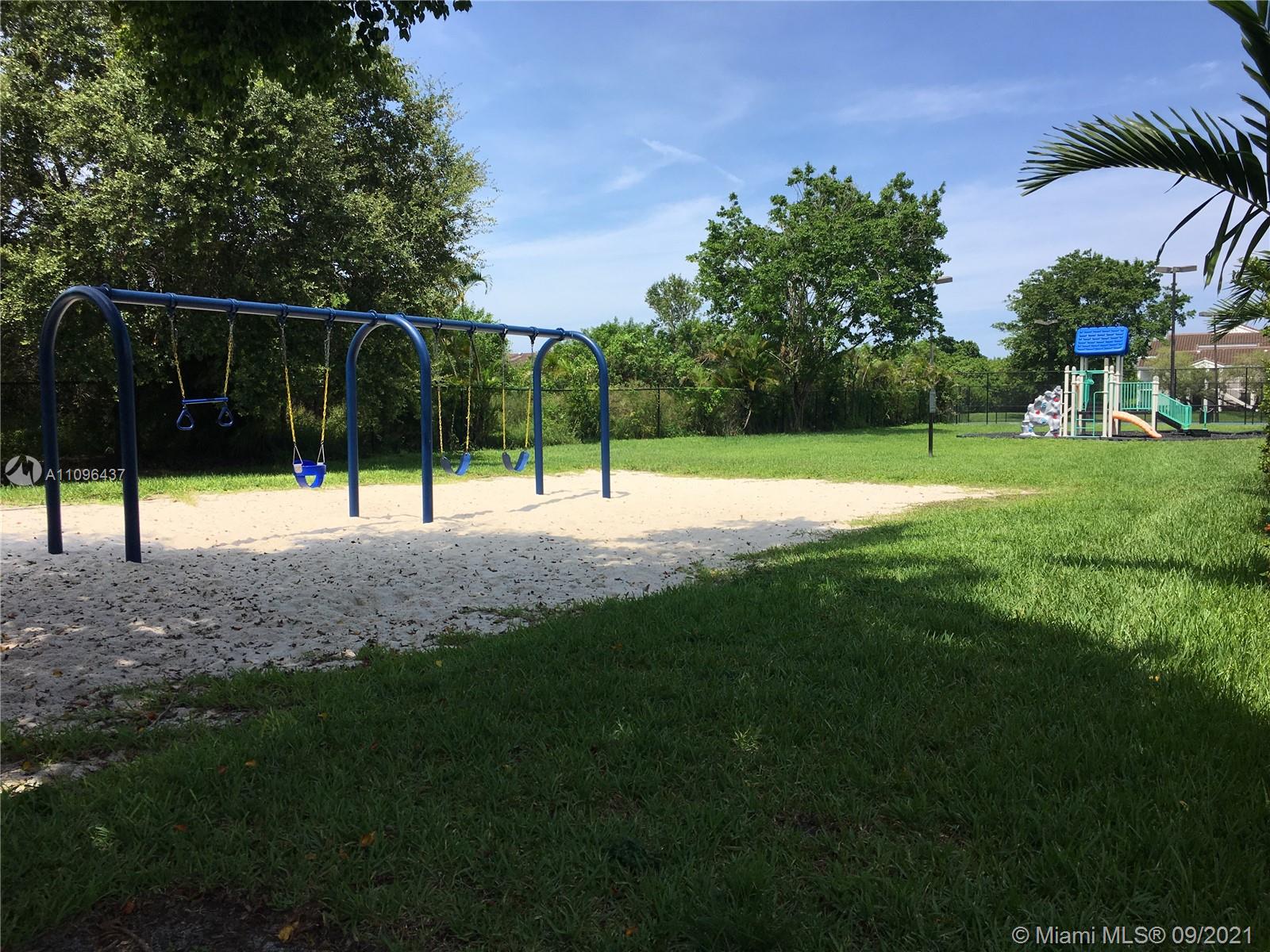 BOCA ENTRADA - Residential Lease