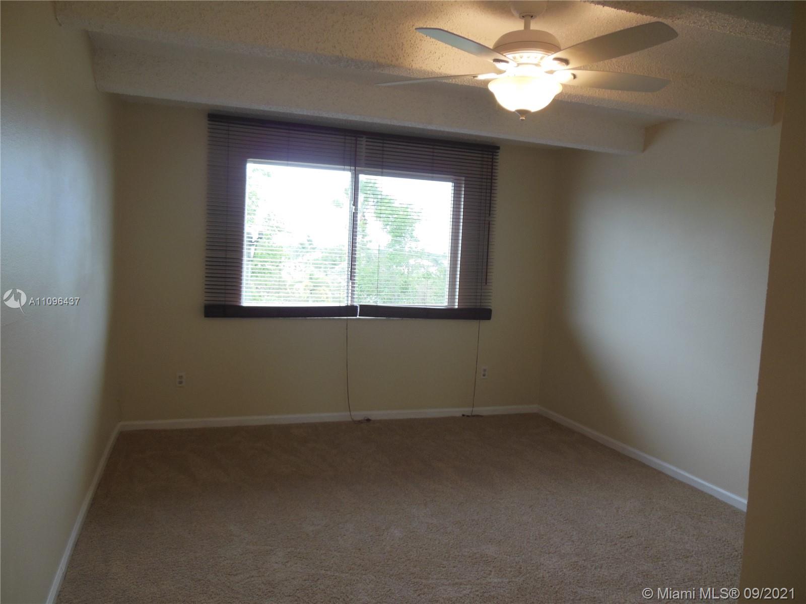 BOCA ENTRADA - Residential Lease