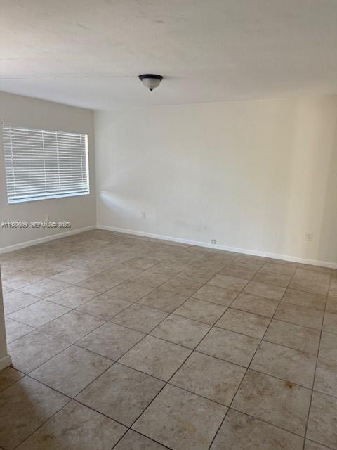 1500 CORAL TOWERS CONDO - Residential Lease