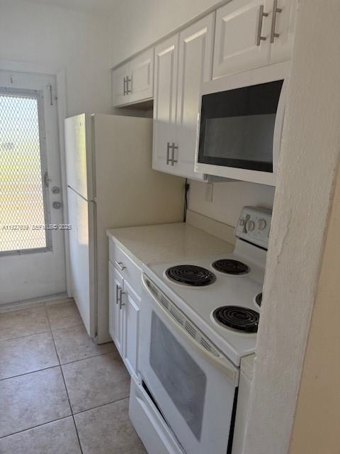1500 CORAL TOWERS CONDO - Residential Lease