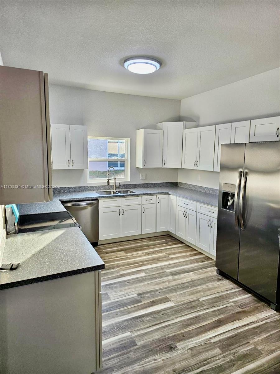 Las Villas at Kenilworth - Residential