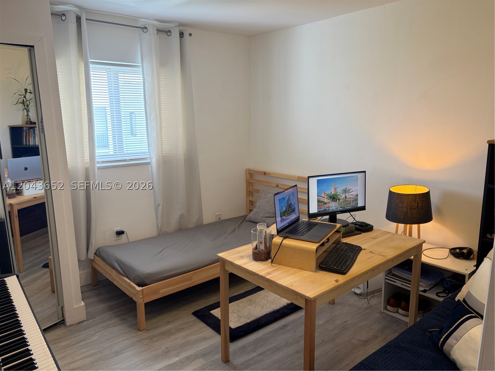 BARCELONA COURT CONDO - Residential