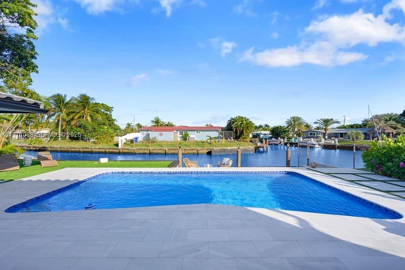 BOULEVARD PARK ISLES SEC - Residential