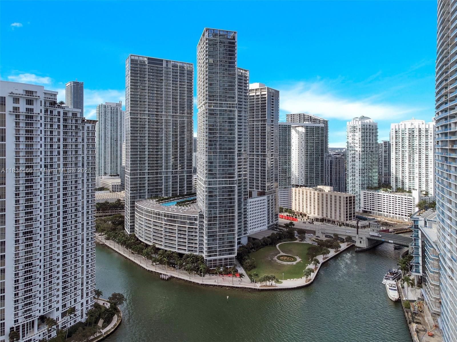 ICONBRICKELL CONDO NO 1 - Residential