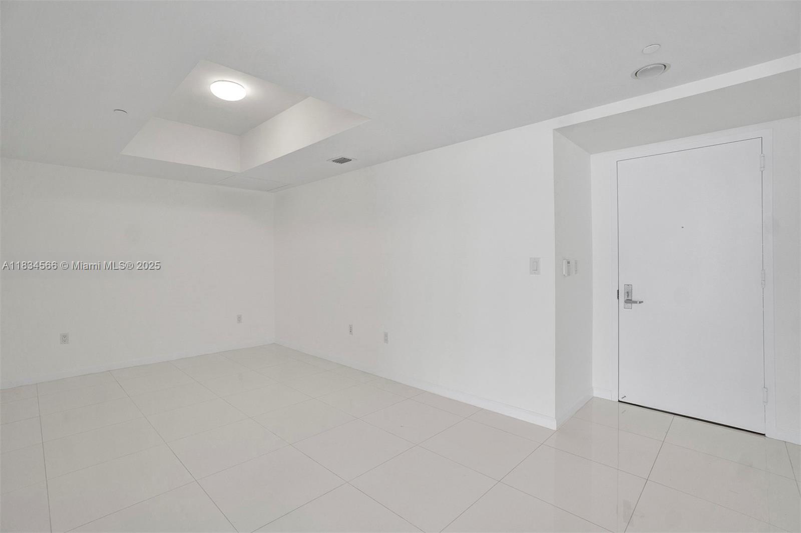 ICONBRICKELL CONDO NO 1 - Residential