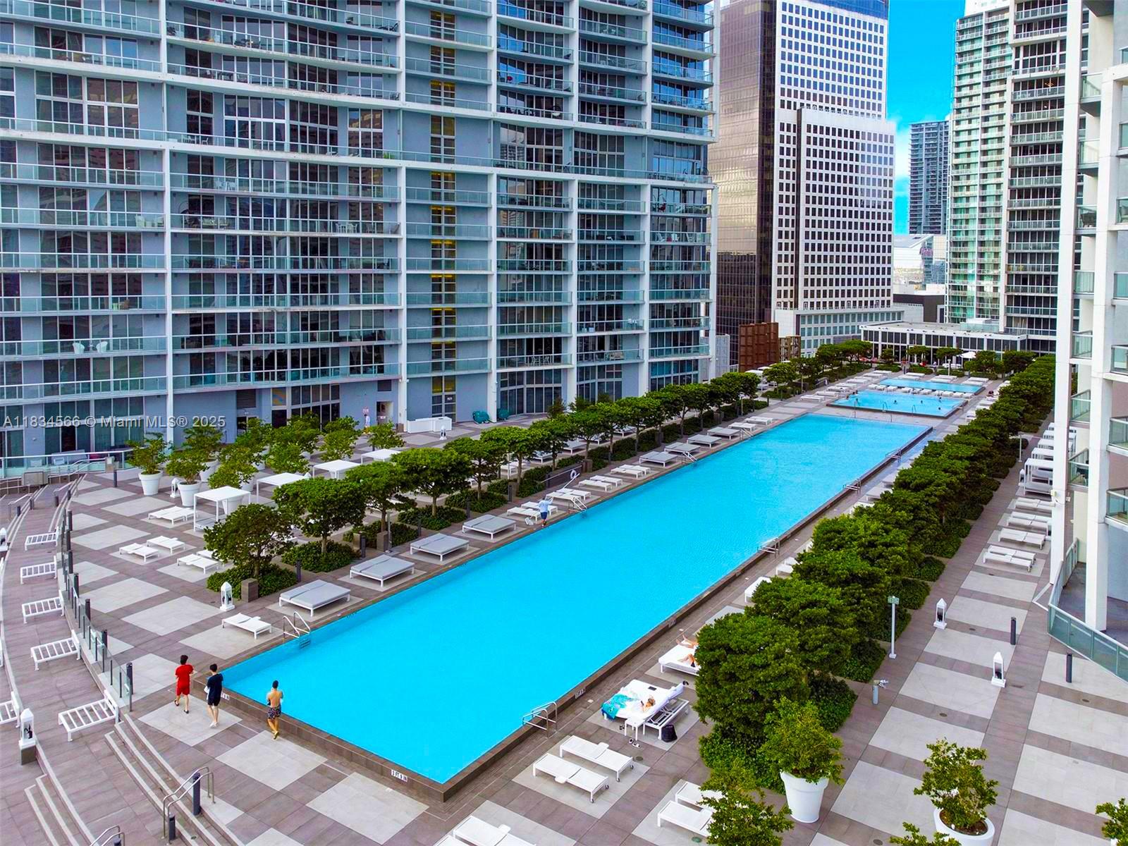 ICONBRICKELL CONDO NO 1 - Residential