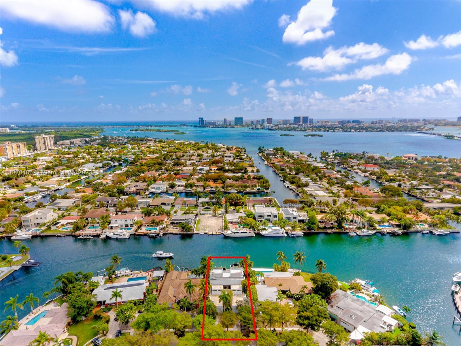 VENETIAN SEC KEYSTONE POI - Residential