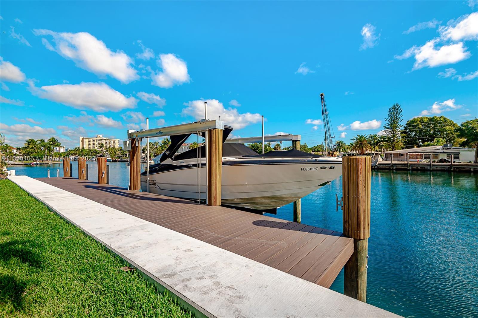 VENETIAN SEC KEYSTONE POI - Residential
