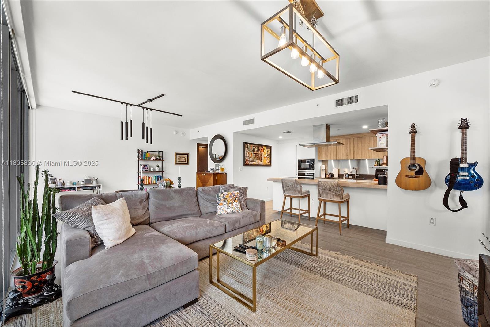 BRICKELL FLATIRON CONDO - Residential Lease