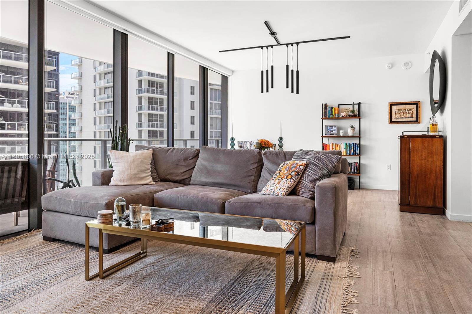 BRICKELL FLATIRON CONDO - Residential Lease