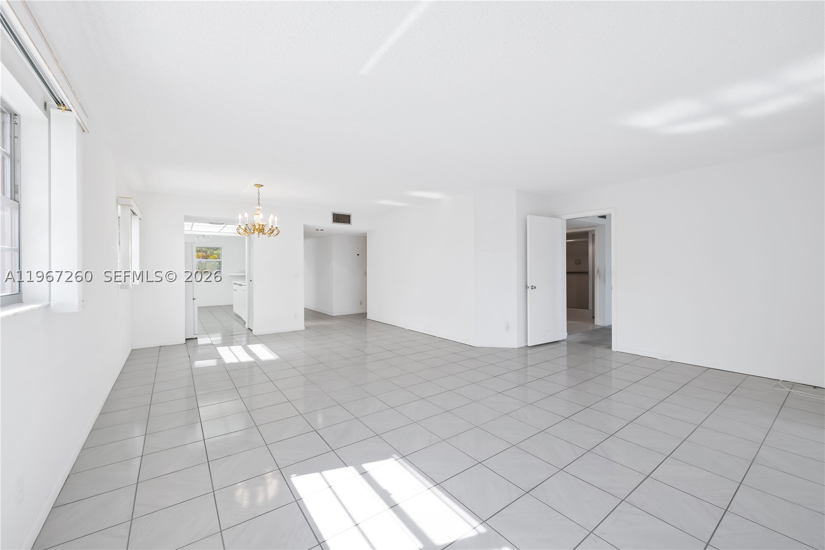 CAMBRIDGE AT CENTURY VILL - Residential