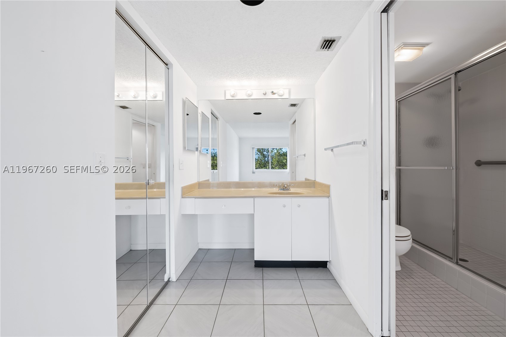 CAMBRIDGE AT CENTURY VILL - Residential