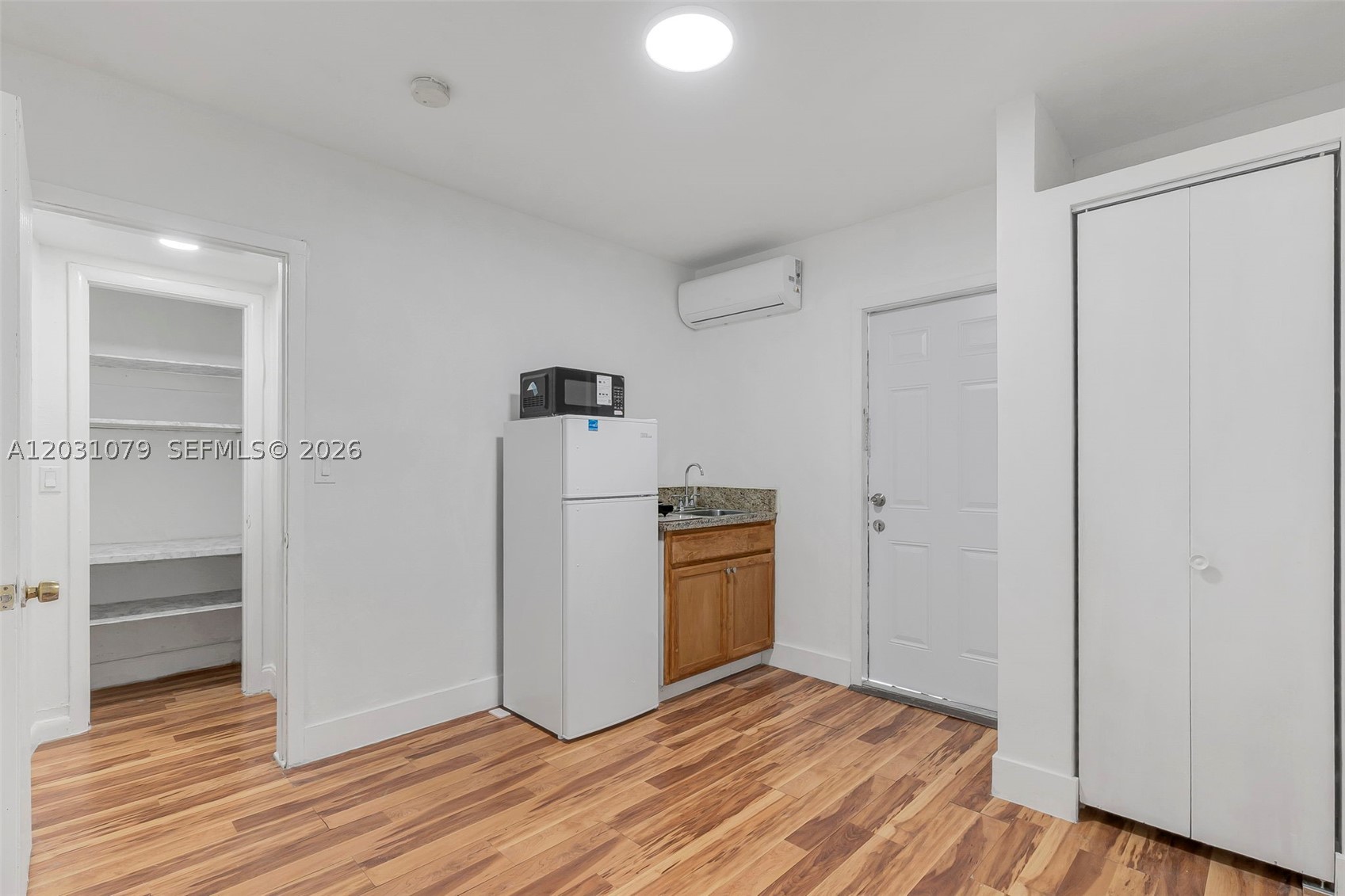 WELWYN MANOR ANNEX - Residential Lease