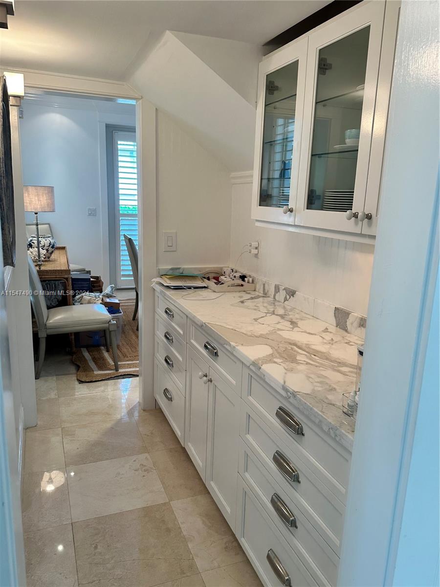 TROPICAL ISLE HOMES SUB 4 - Residential