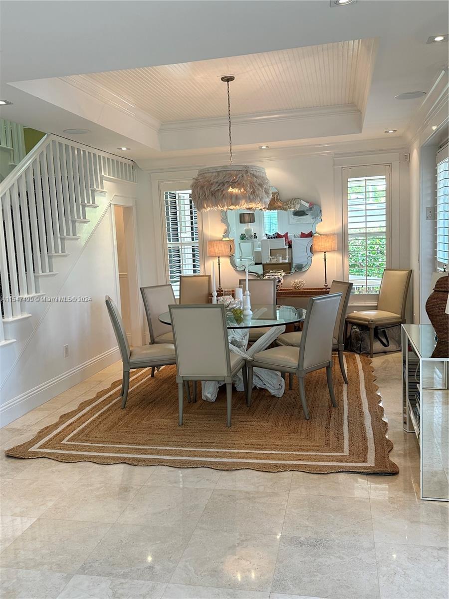 TROPICAL ISLE HOMES SUB 4 - Residential