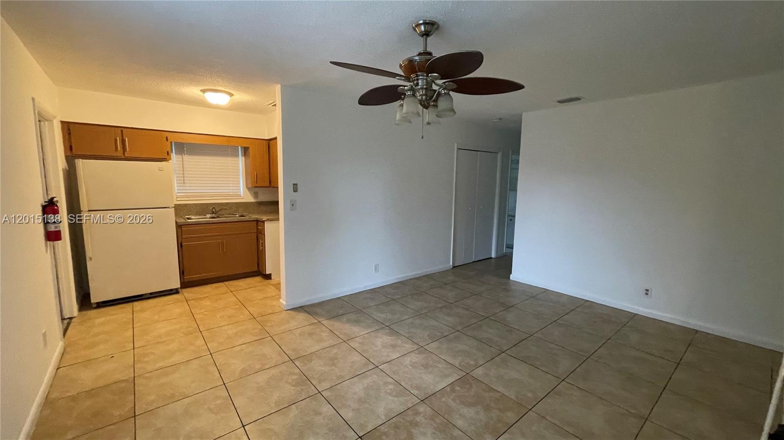 SUNSHINE VILLAS - Residential Income