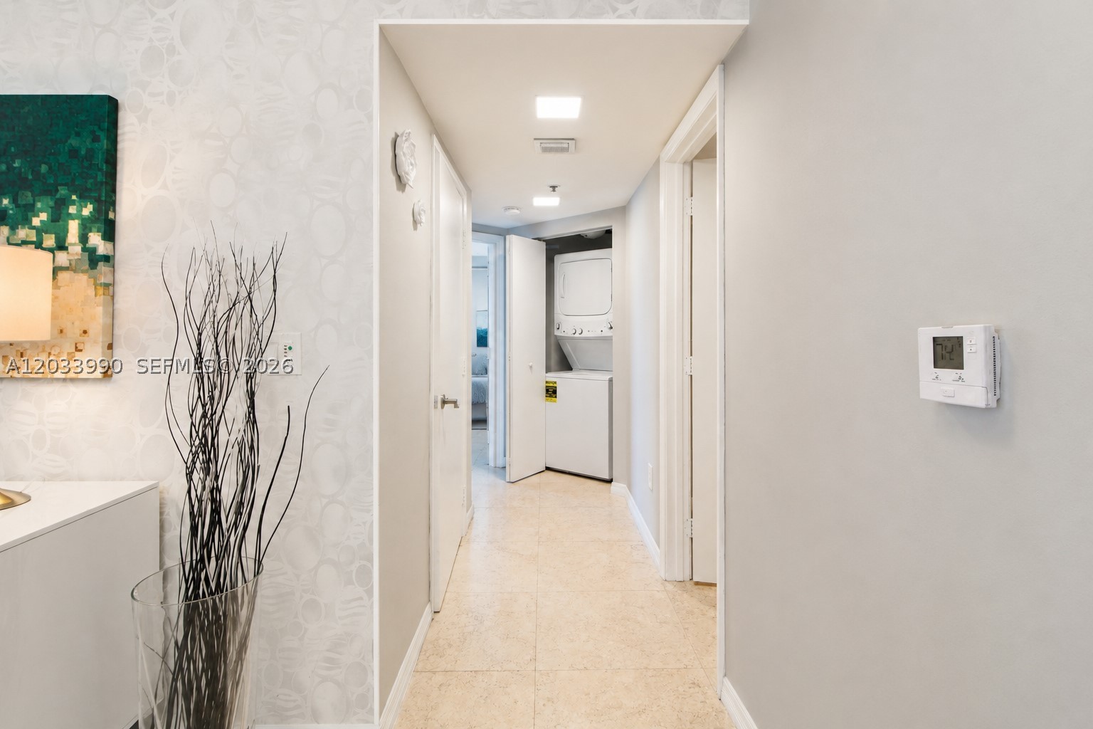 LA PERLA CONDO - Residential