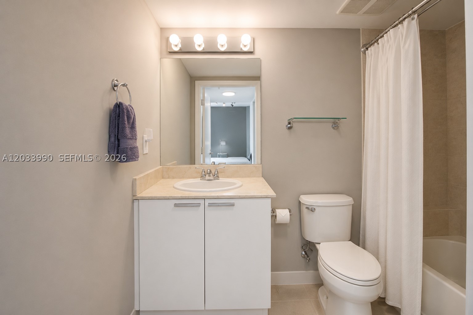 LA PERLA CONDO - Residential