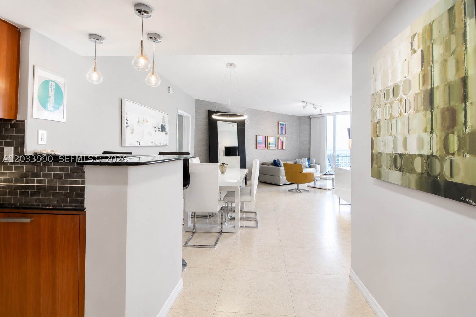 LA PERLA CONDO - Residential
