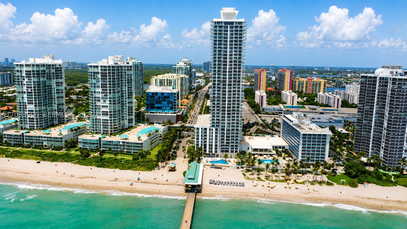 LA PERLA CONDO - Residential