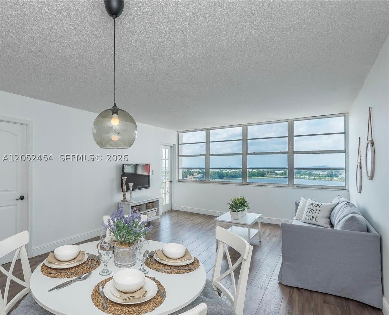 BUCKLEY TOWERS CONDO - EA - Residential